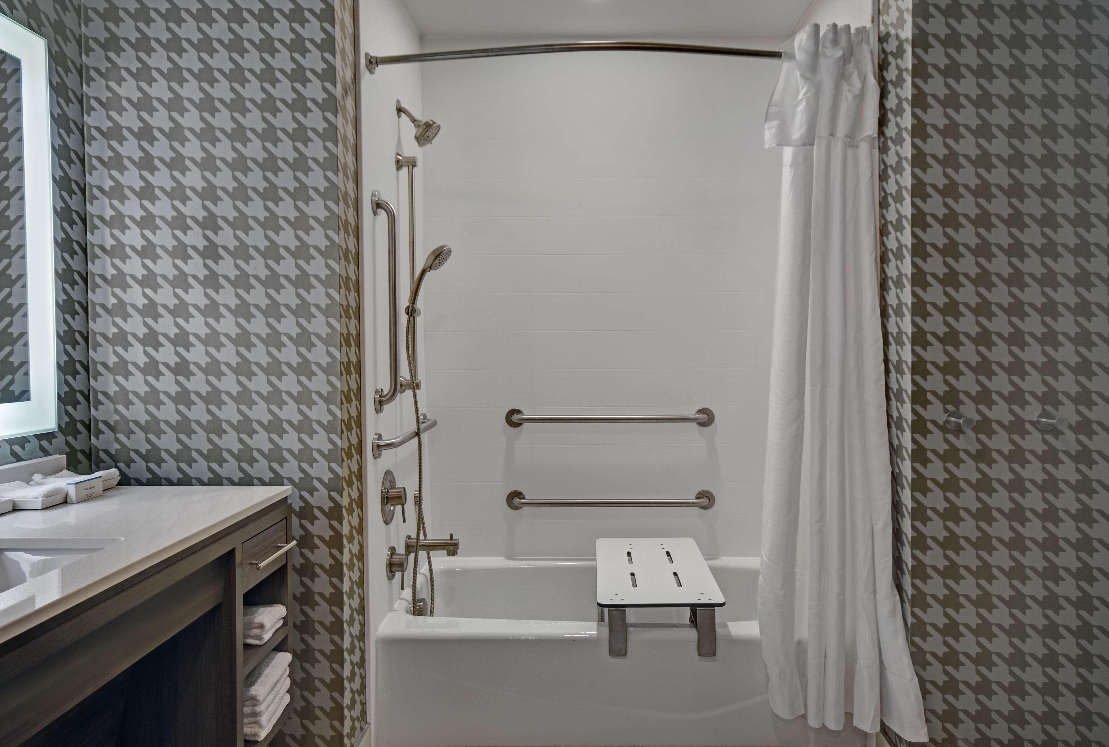 Home2 Suites By Hilton Raleigh North I-540 Екстериор снимка